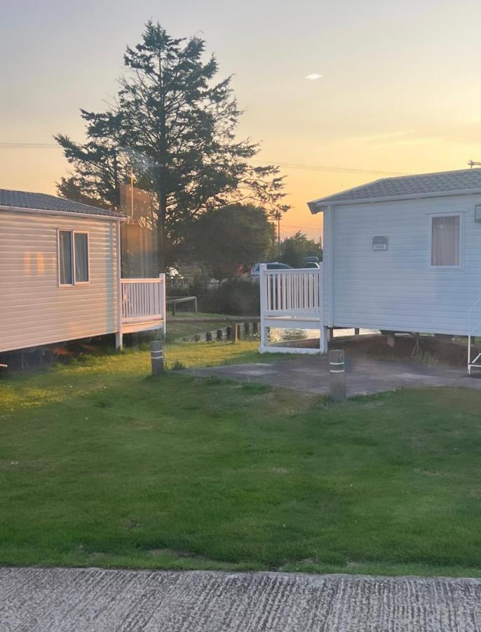 Brand New Modern Holiday Home - Haven The Orchards Holiday Park Saint Osyth Exterior foto